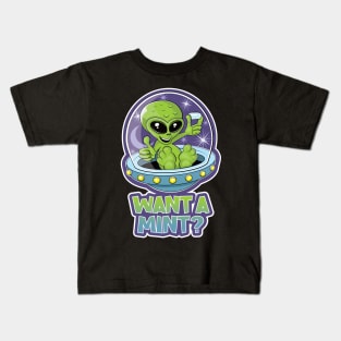 Cute alien in a flying saucer offering mints design Kids T-Shirt